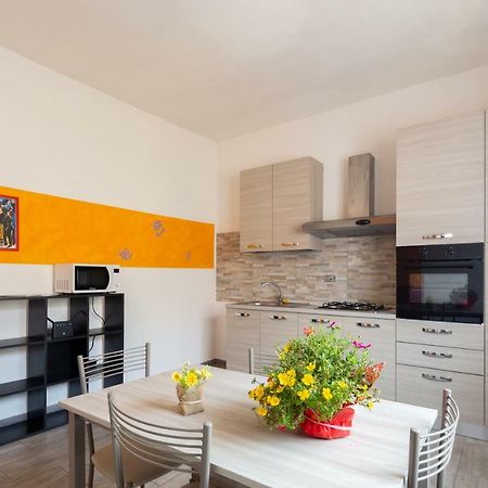 Fellini By Luce Stellata Apartment Aulla Ngoại thất bức ảnh